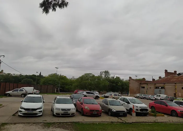 Costanera 3 Dormitorios 2 Cocheras Estamos A 800 Metros Del Centro